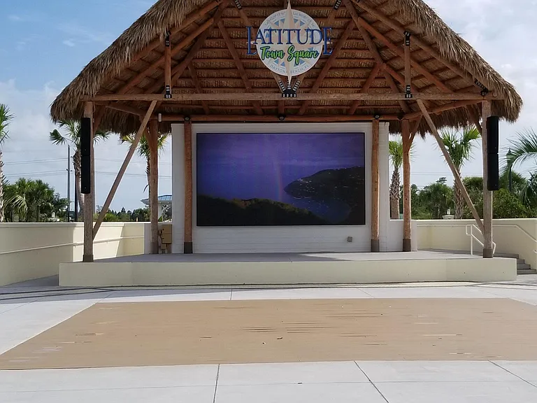 330 Coral Reef Way — Photo 4