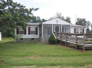 1007 Moores Ferry Rd, Skippers, VA 23879