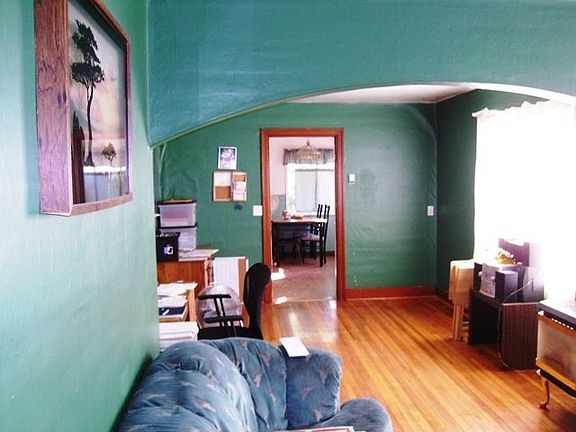 Living room & Dining room