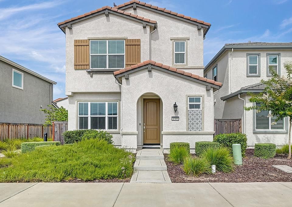 1st image of 4509 Blackrock Dr