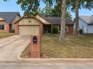7707 E 89th Pl, Tulsa, OK 74133