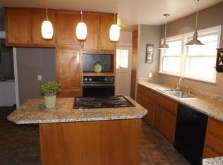 1007 Queen Anne Ave, Medford, OR 97504
