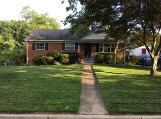 3820 Stuart Ct, Annandale, VA 22003