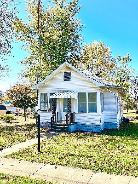 31 S 2nd St, Divernon, IL 62530 Zillow