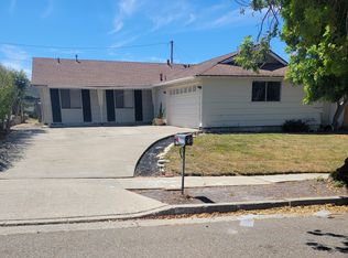 517 S T St, Lompoc, CA 93436