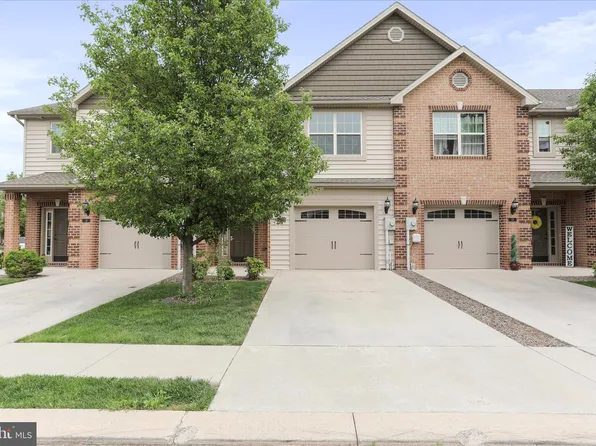 20 Delano Dr, Chambersburg, PA 17201
