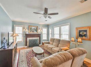 802 S Day St, Brenham, TX 77833