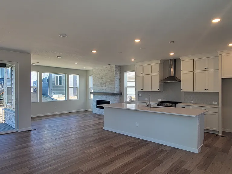 11732 Amplify Cir — Photo 10