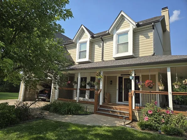 2250 SW Forestpark Pl, Lees Summit, MO 64081
