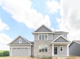 2535 Water Lily Circle, Sun Prairie, WI 53590