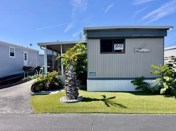 1635 Dock St, Merritt Island, FL 32952