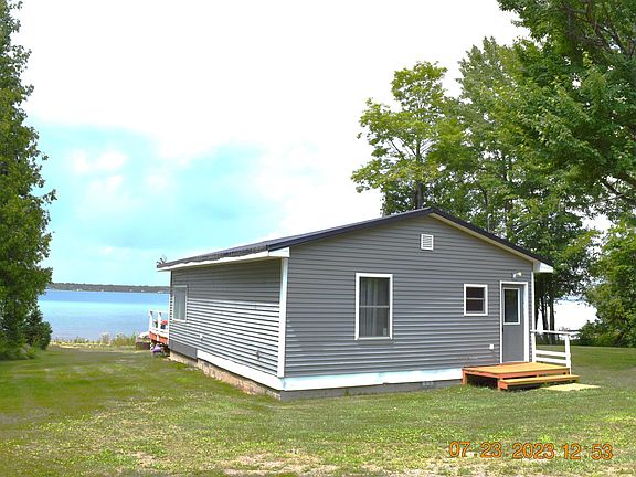 3rd image of 5826 E Nicolet Ln