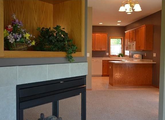 5th image of 776 Briarwood Dr