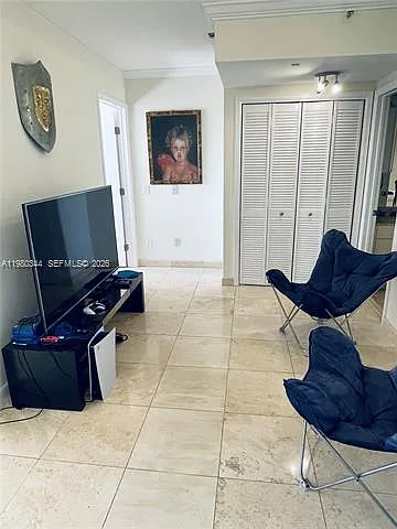 11113 Biscayne Blvd #553 — Photo 23