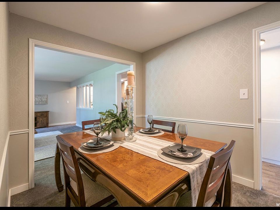 Formal dining area