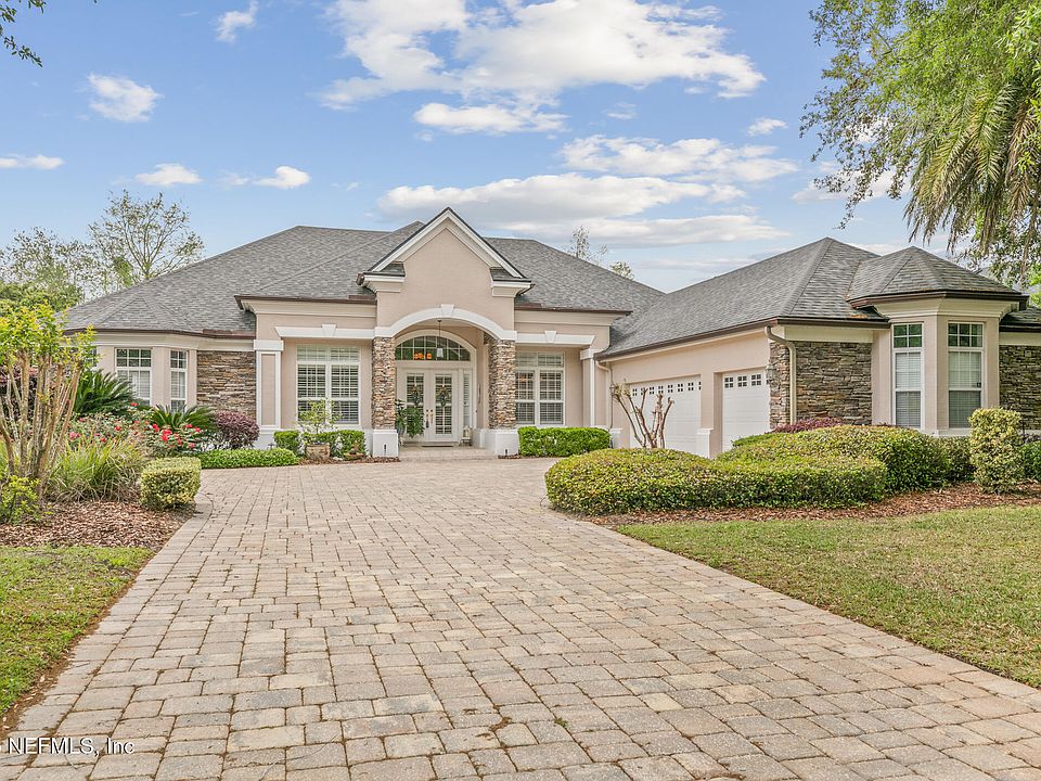 1st image of 2095 CROWN Drive