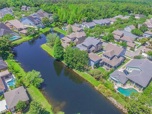 3rd image of 10405 Green Links Dr