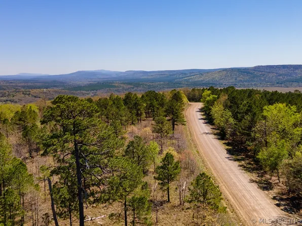 SE 1083rd Ave, Wilburton, OK 74578
