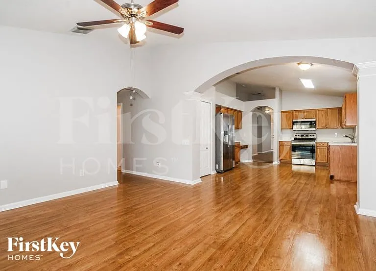 12913 Early Run Ln — Photo 8