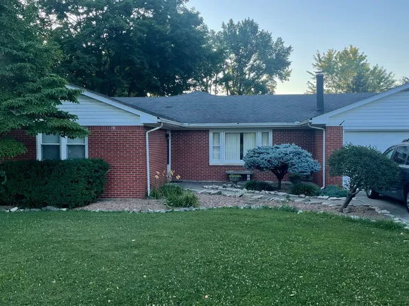 301 Randolph St, Charlestown, IN 47111