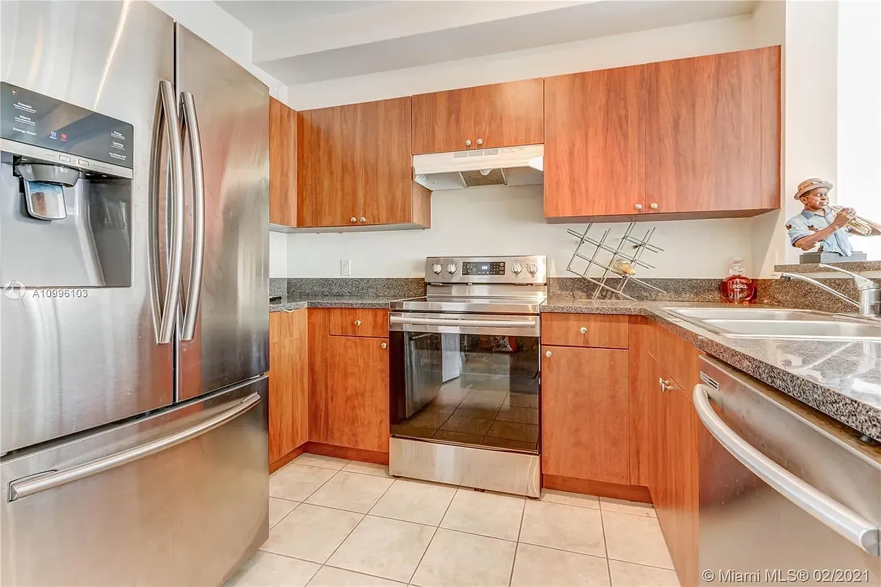 1 bed, $2,500 — Photo 3