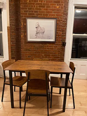 Rented by LJ Sloane Management | media 29