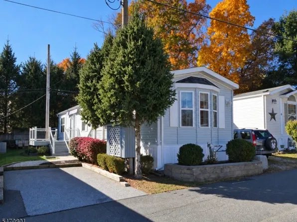 5 Makepeace Dr., Jefferson Twp., NJ 07438