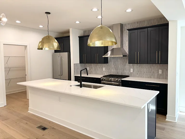 220 Briggs St #1 — Photo 4