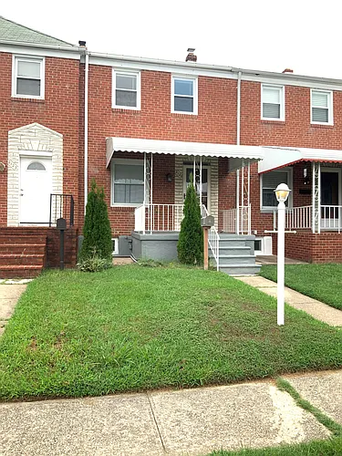 2125 Hawthorne Rd Photo 1