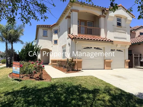 1159 Cobblestone St, Salinas, CA 93905