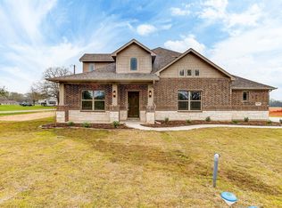 828 Shadow Valley Rd, Collinsville, TX 76233