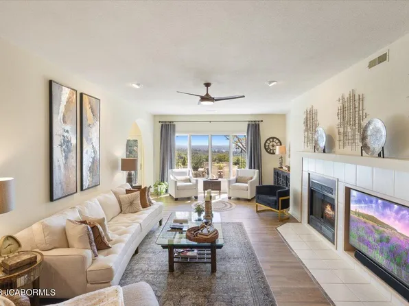 28 Center Court Dr Unit 1C, Lake Ozark, MO 65049