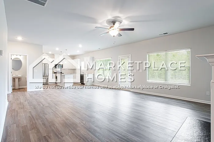 1472 Stephens View Dr — Photo 14