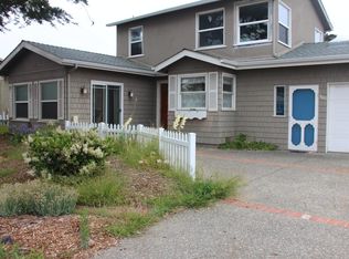 360 Driftwood St, Morro Bay, CA 93442