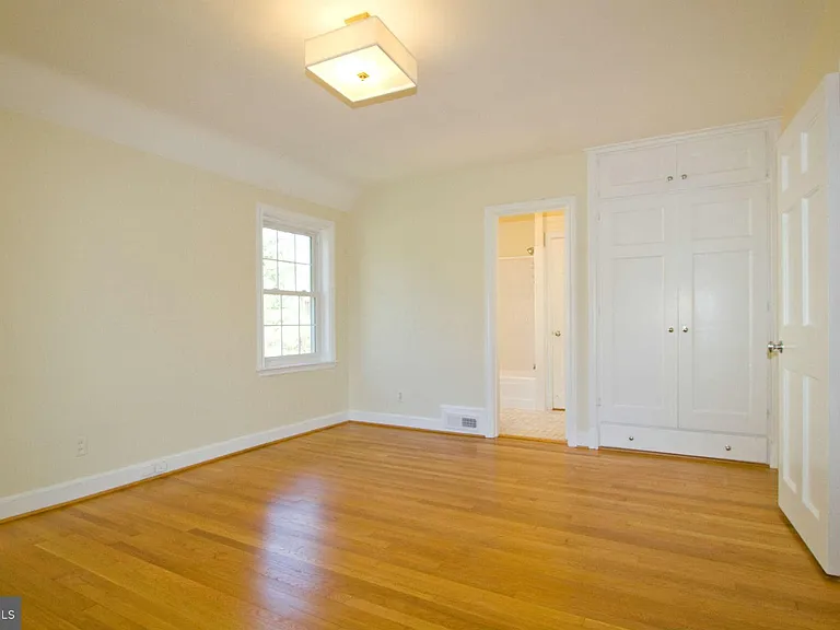 3717 Fordham Rd NW — Photo 12