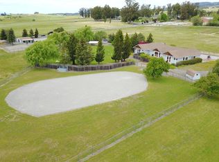 70 Lynch Rd, Petaluma, CA 94954