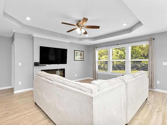 5th image of 7508 Autumn Joy Ave
