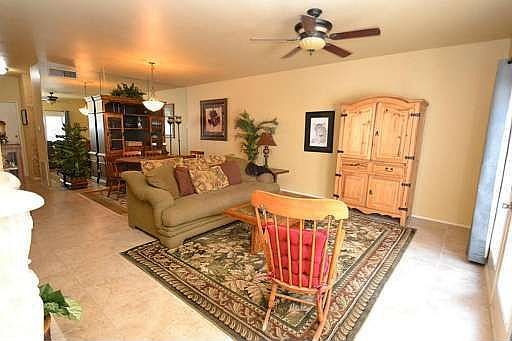 4th image of 240 Wilcrest Dr #240
