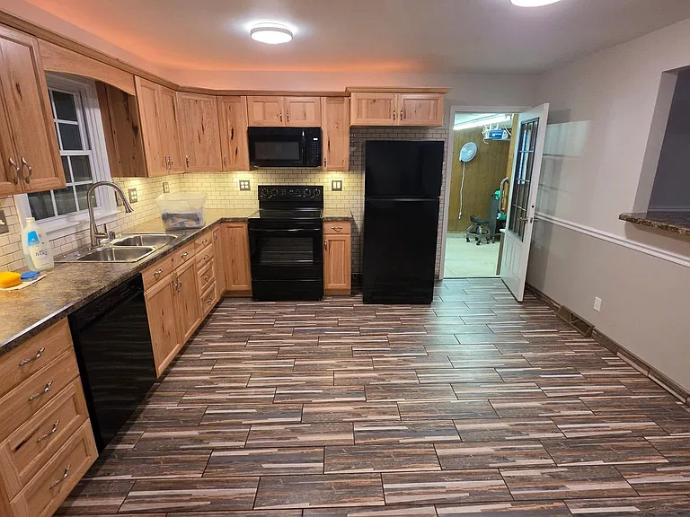 1007 S Water St — Photo 22
