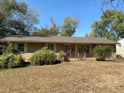 1013 N West St, Nevada, MO, 64772