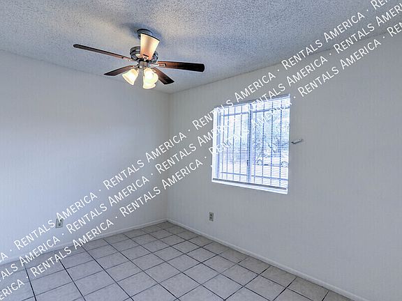 4th image of 1231 E 25th St