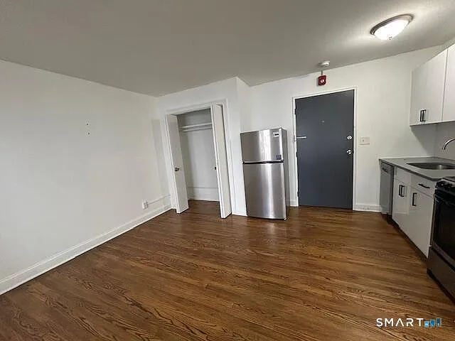 114A Grove St #11 — Photo 10