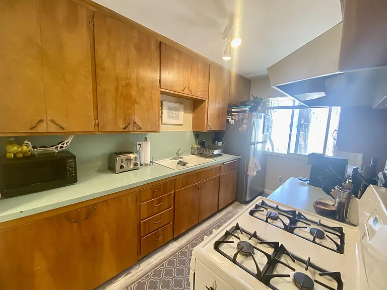 3920 Kendall St — Photo 8