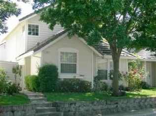 121 Brightstone Cir, Folsom, CA 95630