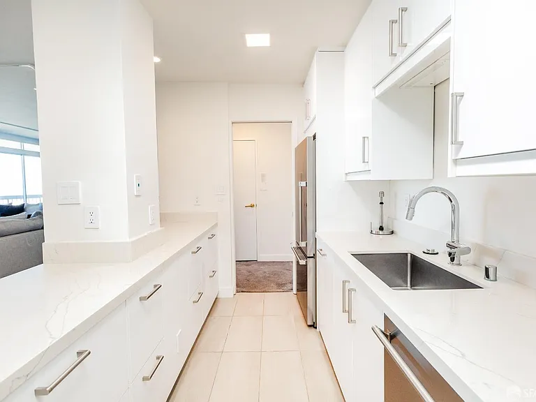 2200 Sacramento St #1401 — Photo 24