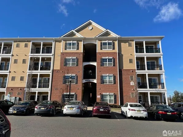 547 E Celebration Way, South Plainfield, NJ 07080