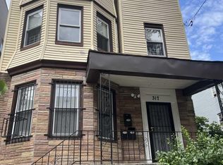 317-319 S 11th St, Newark, NJ 07103