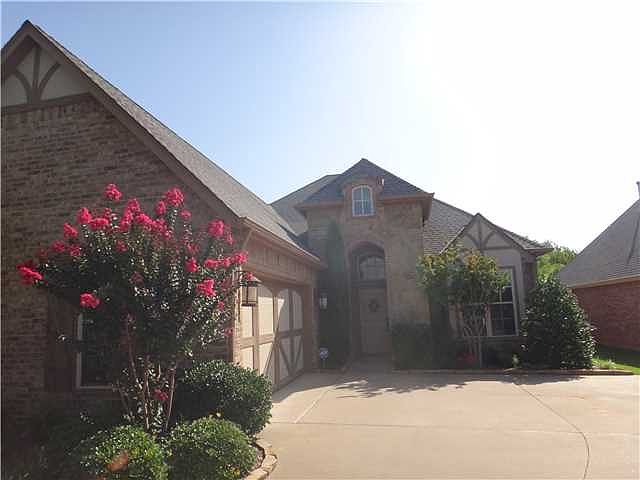 1st image of 3716 Bonaire Pl