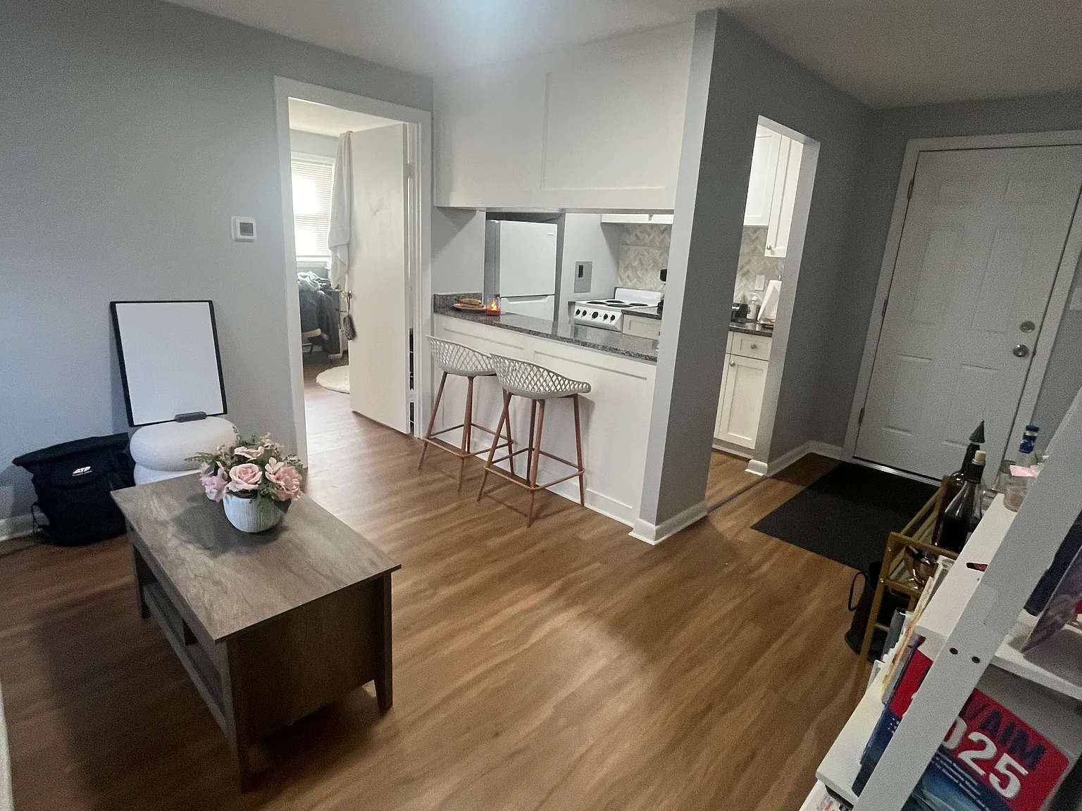 1 bed, 500 sqft, $1,550 — Photo 3