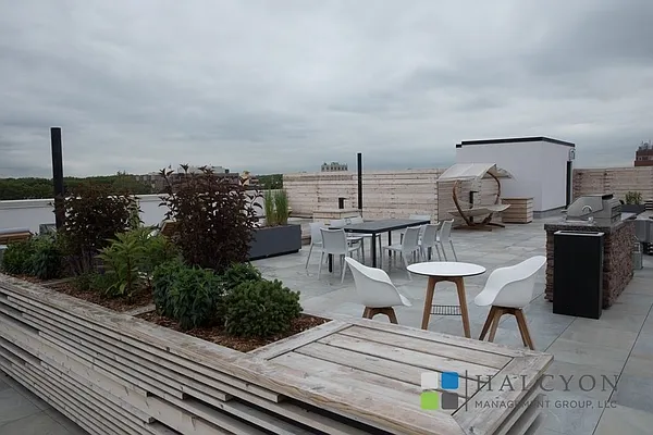 Rented by Halcyon Management Group LLC | media 21